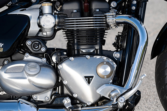 2026 Triumph Bonneville review Speedmaster engine