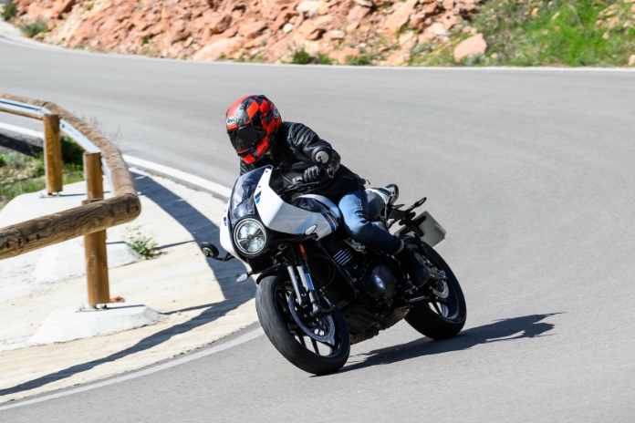 2026 Triumph Thruxton 400 2026 Triumph Thruxton 400