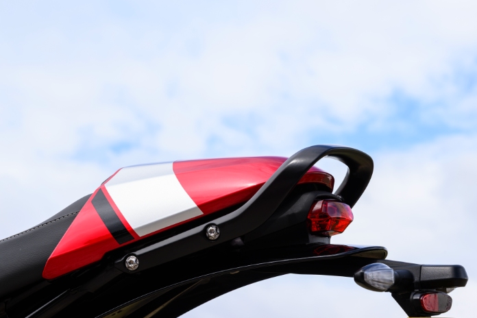 2026 Triumph Thruxton 400 2026 Triumph Thruxton 400