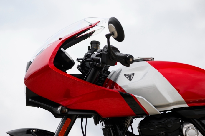 2026 Triumph Thruxton 400 2026 Triumph Thruxton 400