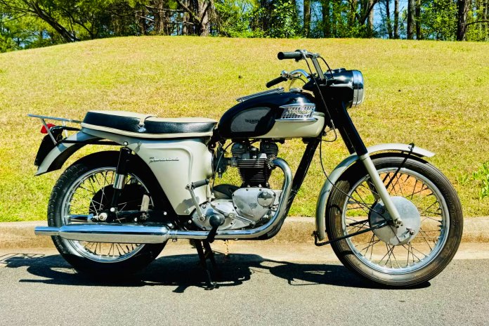 Mecum Indy Auction 1963 Triumph 6T Thunderbird Lot L184