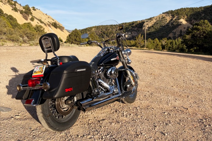Viking Lamellar Stallion Hard Saddlebags Review Viking Lamellar Stallion Hard Saddlebags Review