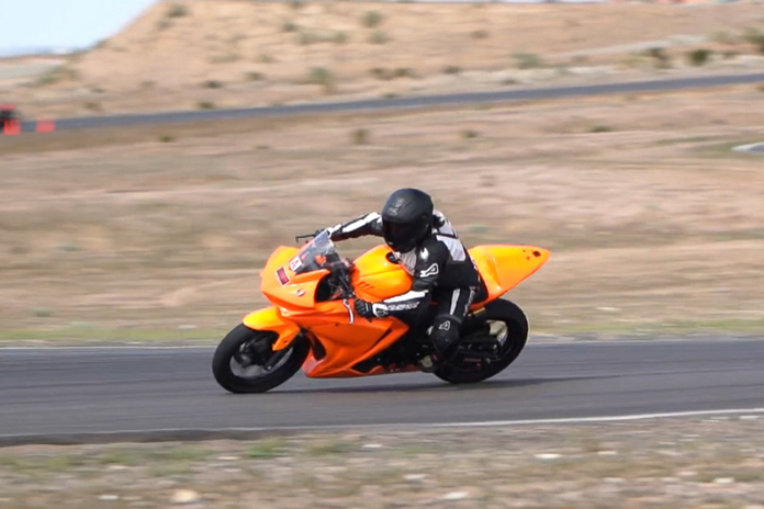 They Lost My Leathers Carly Becker Yamaha YZF-R3 on Track HER Track Days