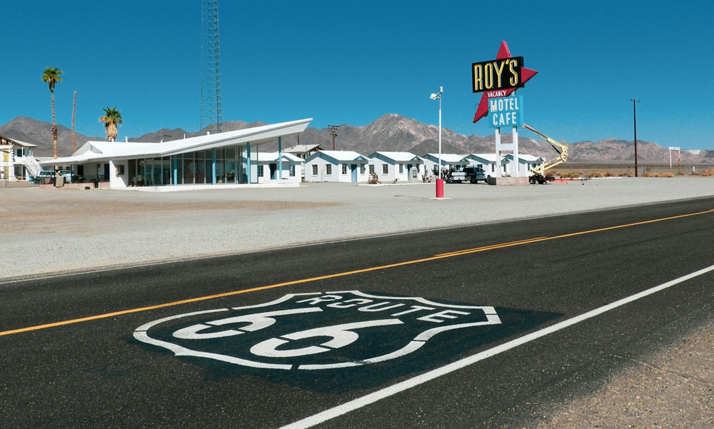 Route 66 roadside attractions