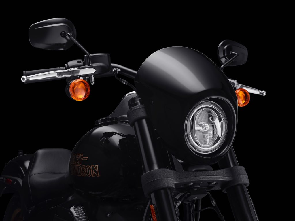 Low rider s Harley-Davidson Thunder Press 