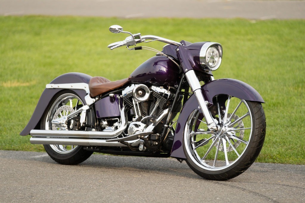 Progressive IMS Outdoors Ultimate Builder Custom Bike Show Winners Custom Street