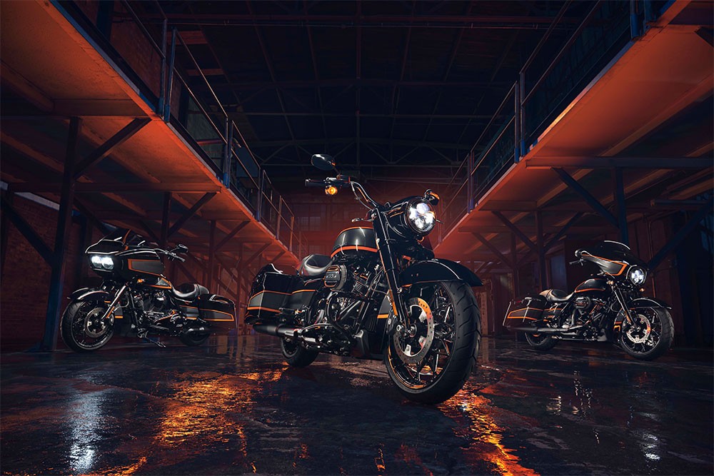 Harley-Davidson New Apex Factory Custom Paint