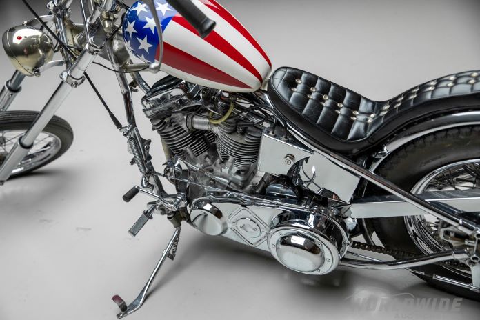 Captain America left-side engine