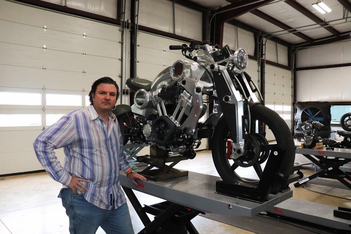 Combat Motors Earnest Lee