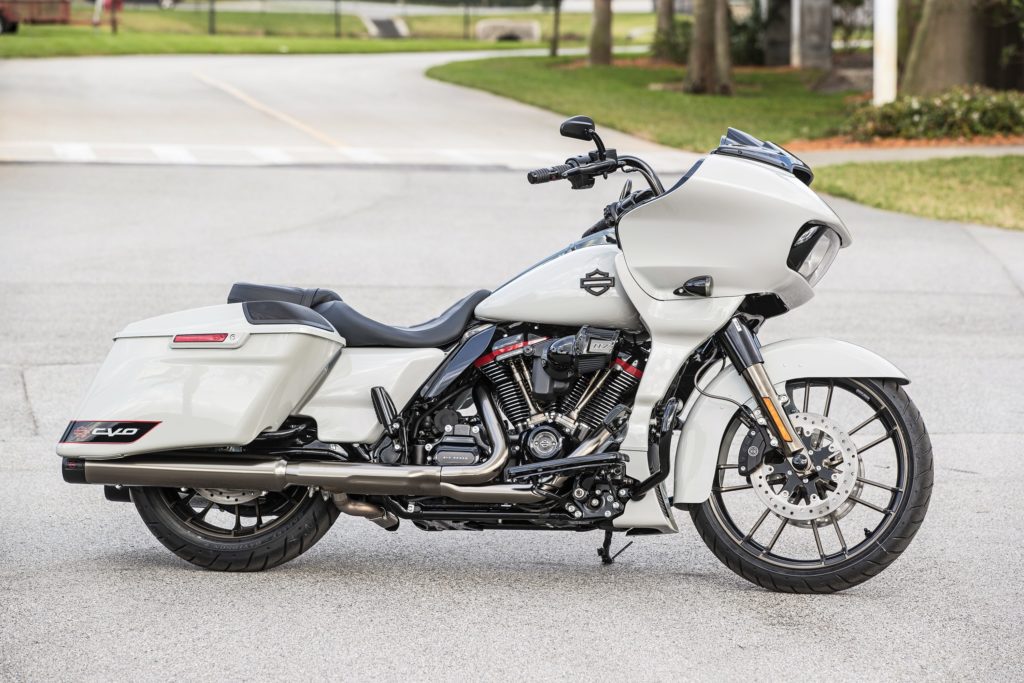 Left: From top to bottom, all three bikes are powered by a version of the Milwaukee-Eight powertrain, ranging from 117 to 107 cubic inches. Above: Word to the wise, don’t peg weight loss goals to the next time you are riding for the camera. Black is a good disguise, just not good enough.