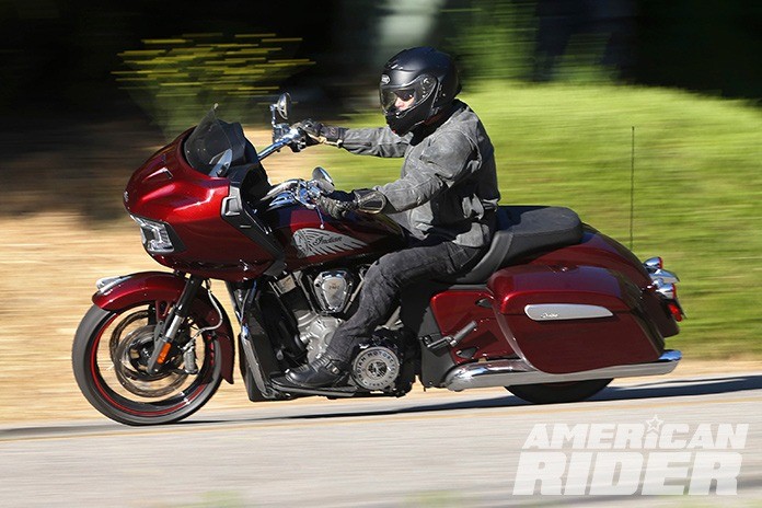 Harley-Davidson Road Glide vs Indian Challenger