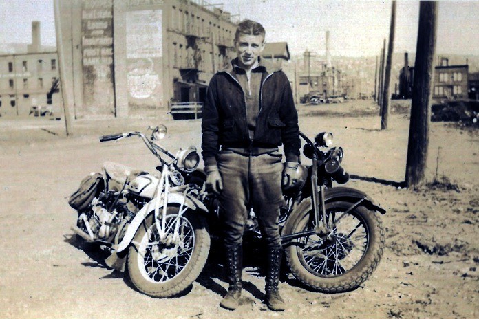 Harley-Davidson vs. Indian Part 1 Indian Scout Harley-Davidson J Model