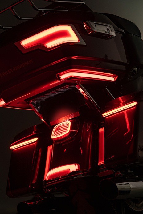 Kuryakyn Tracer LED
