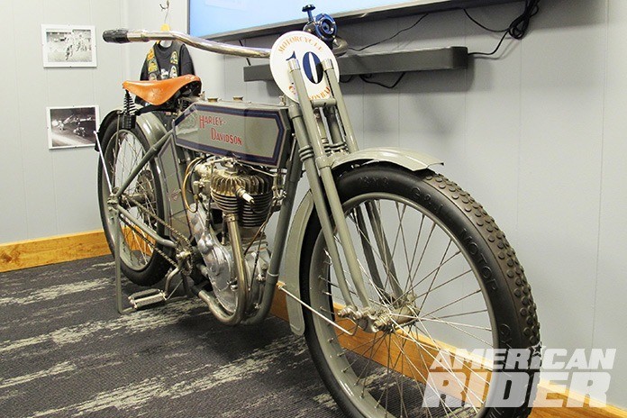 Sturgis Motorcycle Museum 1913 Harley-Davidson Single Model B
