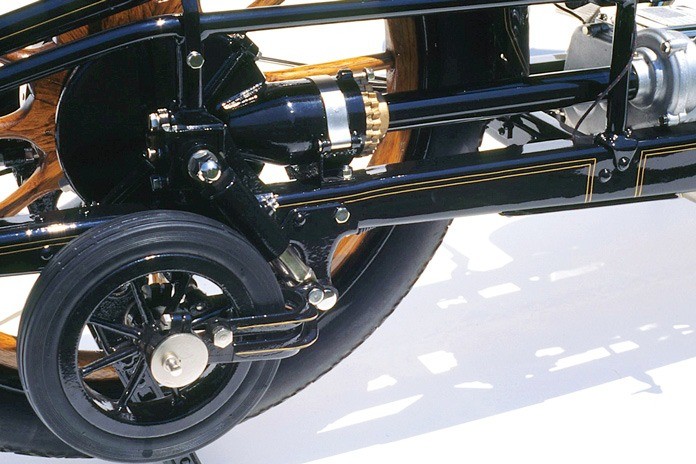 The First Fours Obscurity Files Militaire drop-down idler wheels