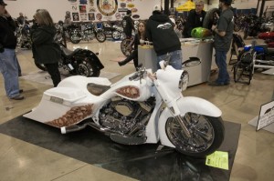 Don Robb from AR Baggers nabbed 2nd place in Super-Class Competition with his Road King