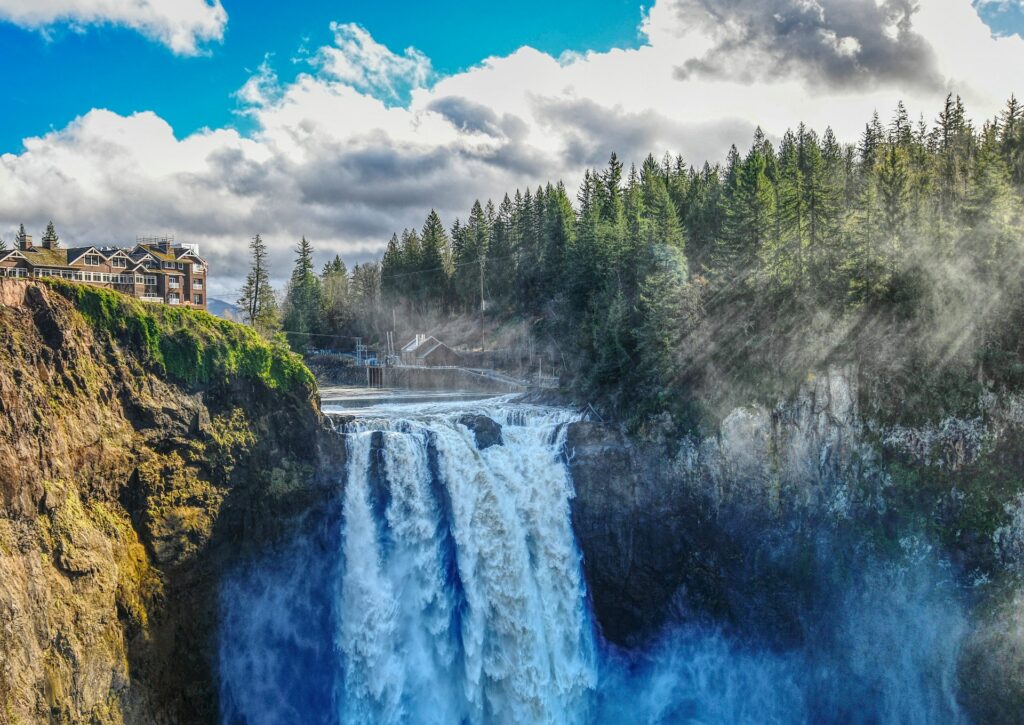 Snoqualmie Falls Washington | Rider Magazine Motorcycle Travel Guide to Waterfalls