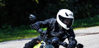 Shoei RF-SR2